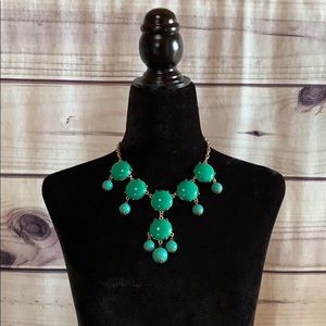 J.Crew necklace 💚